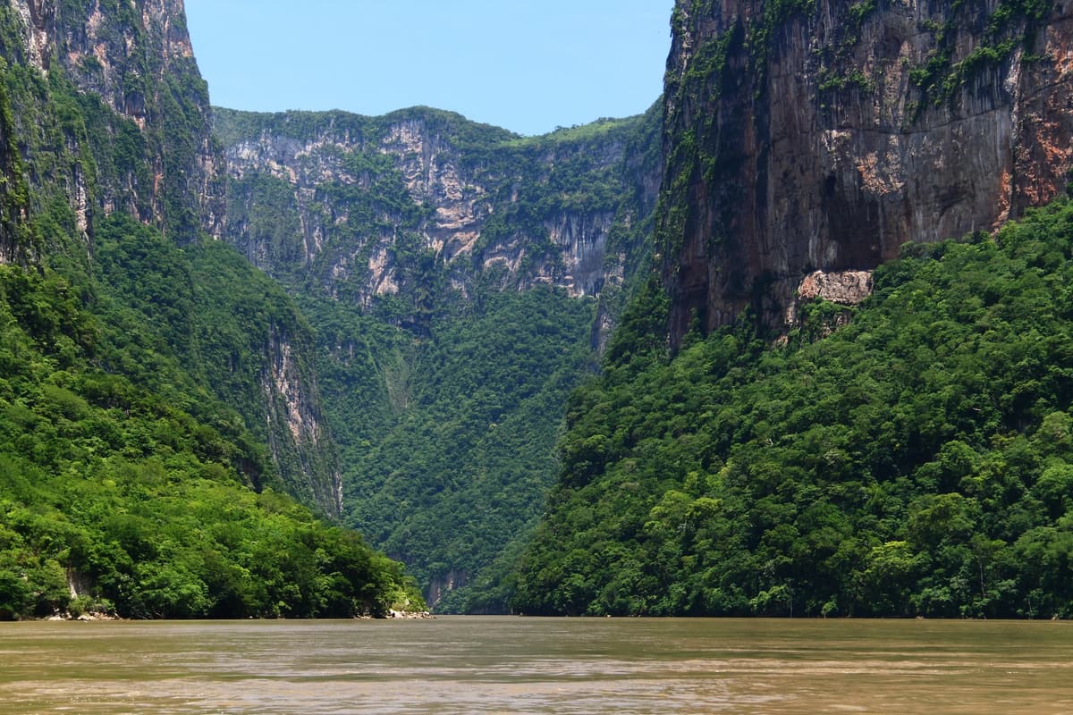 The towering walls of the Sumidero Canyon above the Grijalva river